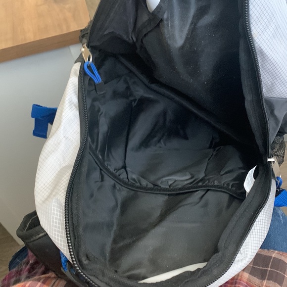 Reload- Backpack - Picture 3 of 9